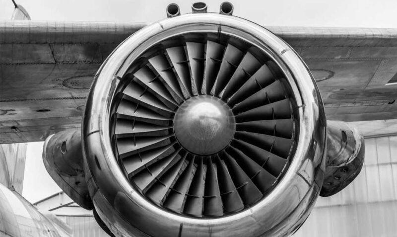 Beyond the Pilot: The Tech That Keeps Aircraft Airborne