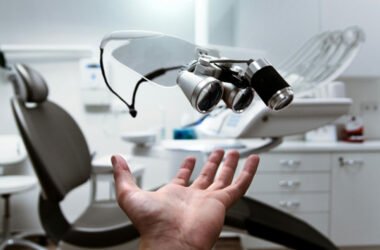 Cataract Surgery Recovery: Clear Guidelines for a Safe Healing Process