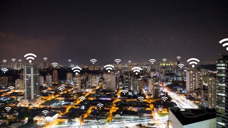 High-Bandwidth Internet Solutions for Large Organizations