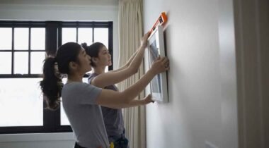 Hanging-Hooks-and-Other-Best-Hanging-Tools-to-Turn-Your-Wall-into-a-Gallery