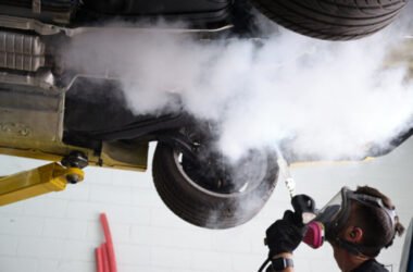 What Is Dry Ice Detailing and Why Car Enthusiasts Love It