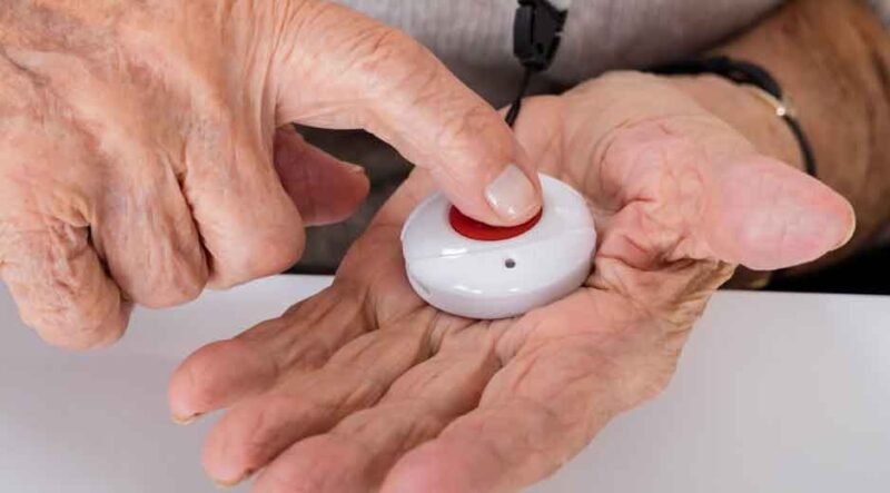 What to Look for in Medical Alert Systems: A Complete Guide