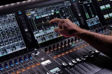 Best Live Sound Consoles for Small Venues in 2025