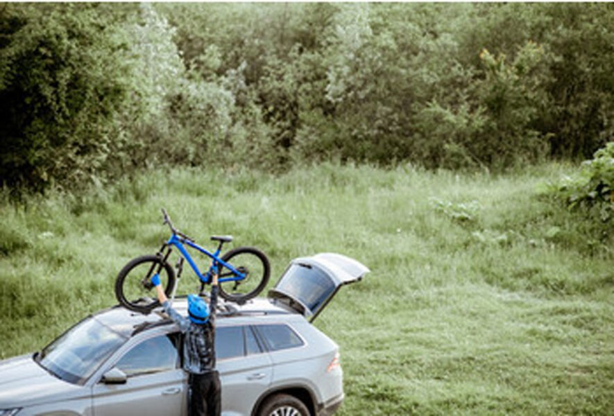 How Does A Roof Rack Benefit Your Mercedes Sprinter Setup
