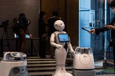 How Smart Assistants Are Taking Over Doctor's Front Desks (In a Good Way)