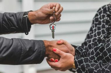 A Guide for First-Time Buyers on Down Payments and Mortgages