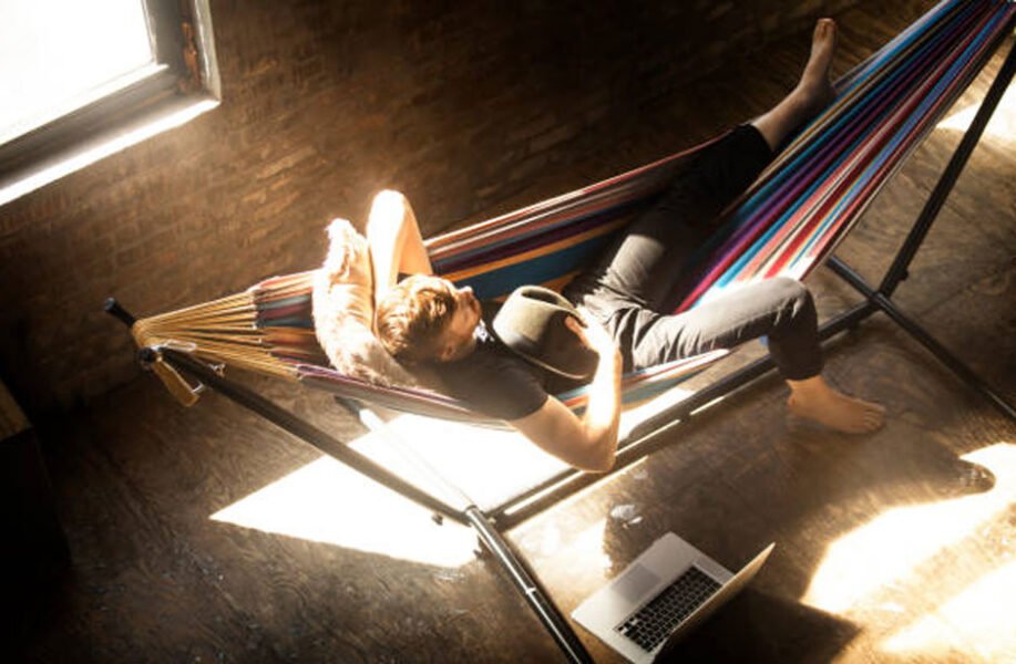 What Are the Benefits of Hammocks With Stand for Modern Outdoor Living